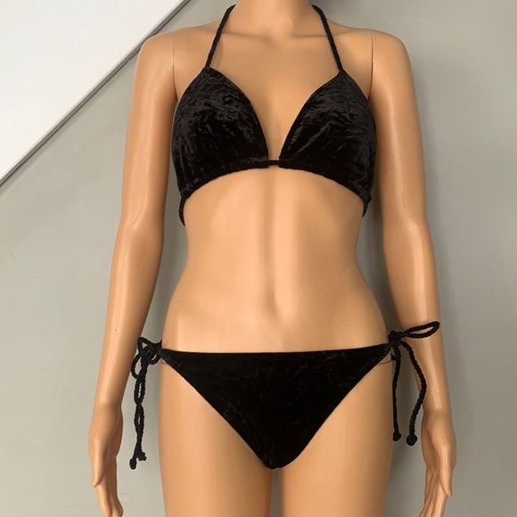 Other - Velvet feel bikini
